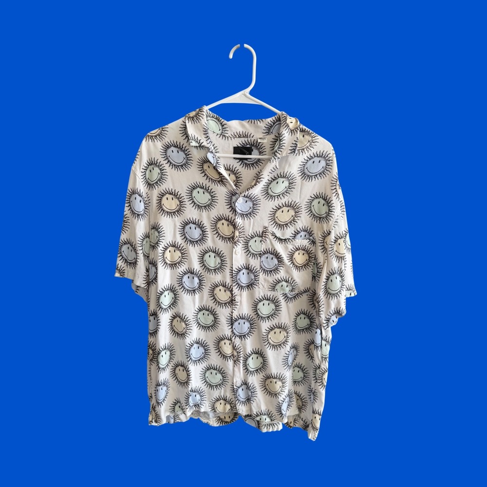 H&M Smiley Originals Sunburst Print Relaxed Fit Camp Collar Shirt Mens Large